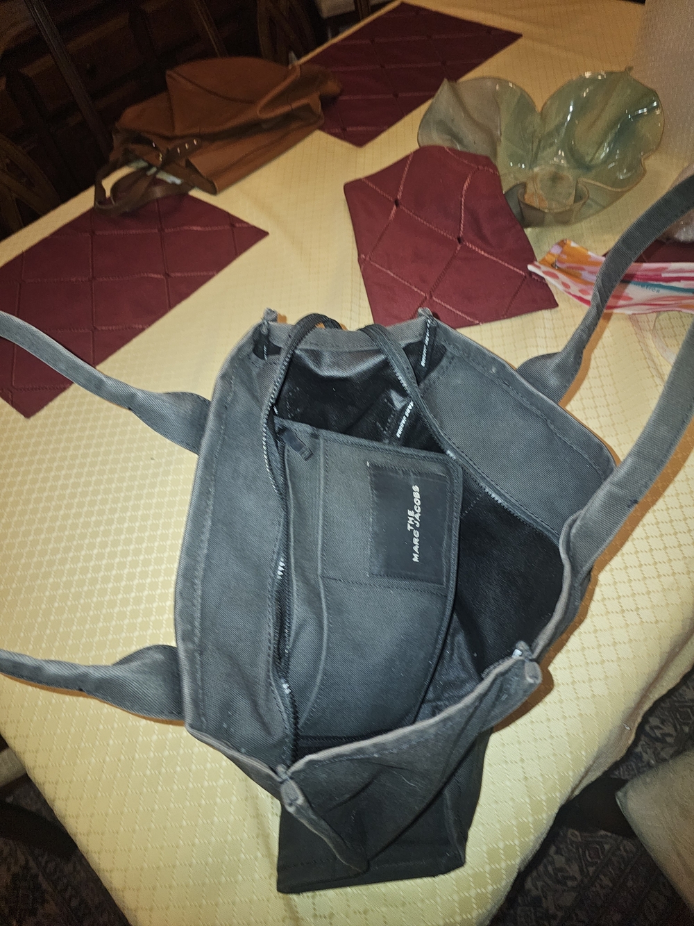 Marc Jacobs 16" The Tote Bag in Black - Picture 4 of 16